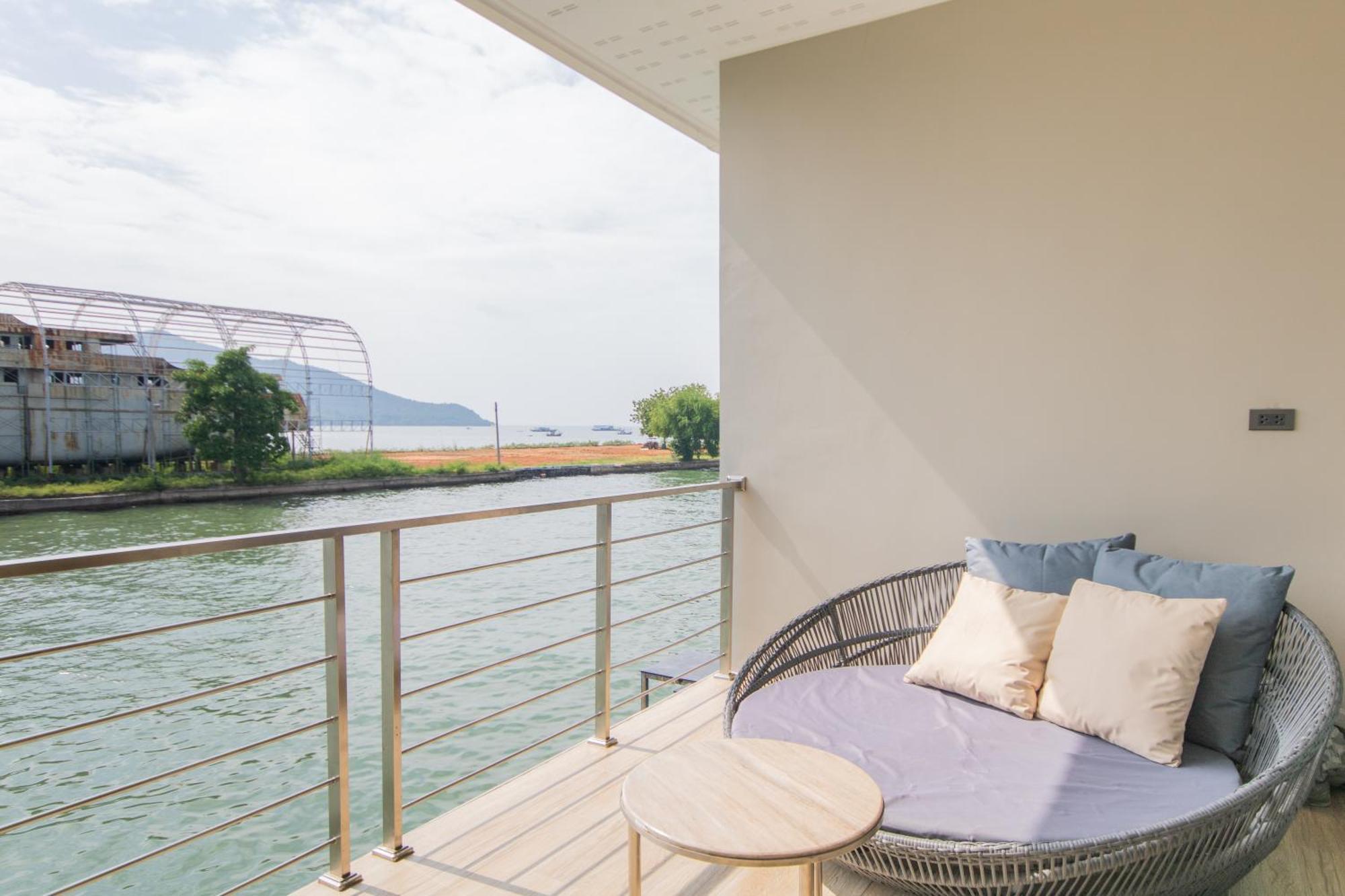 Hotel Baan Tah On The Sea Bang Sare Exterior foto